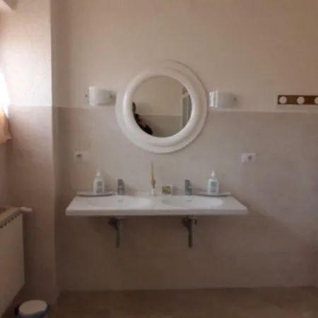 Bed Magnolie Лайнате